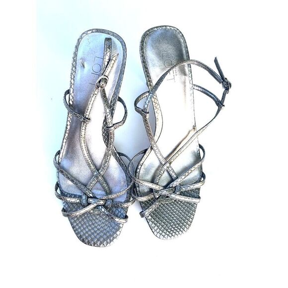 Loft Loft Womens Shoes Heels Sandals Strappy Silver casual Size 7 M - Picture 3 of 7